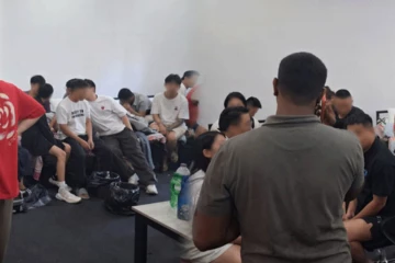 இலங்கையில் தங்கியிருந்த 50 வெளிநாட்டவர்கள் கைது