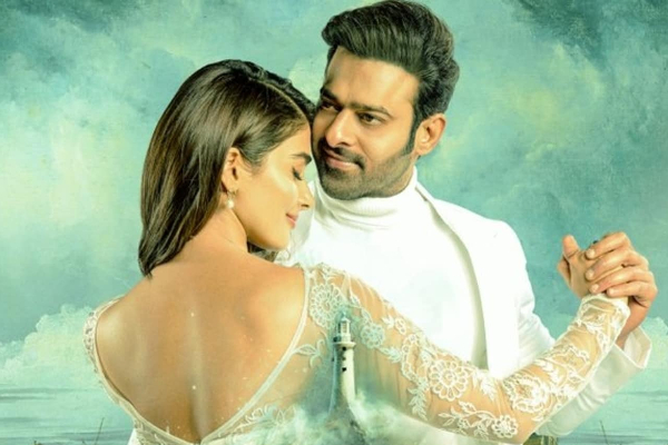 ராதே ஷியாம் படத்தால் தற்கொலை செய்துகொண்ட நடிகர் பிரபாஸின் ரசிகர்- அதிர்ச்சியில் படக்குழு | Prabhas Fan Suicide Shocked Film Team