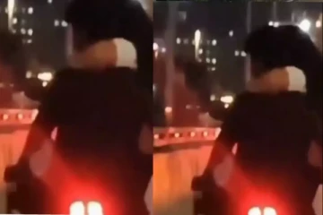 பைக்கில் காதலியை மடியில் அமர்த்தி எல்லை மீறிய காதலன் - அதிர்ச்சி வீடியோ!