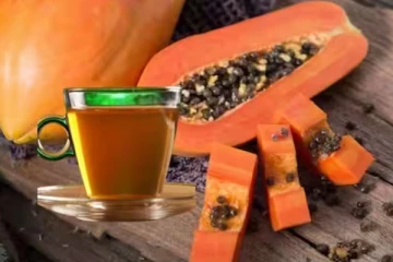 வெறும் வயிற்றில் பப்பாளி நீர்... உடலில் என்னென்னலாம் நடக்கும் தெரியுமா?