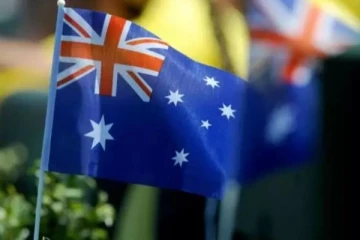 அகதிகளை ஏற்றுக்கொள்ளும் எண்ணிக்கையை குறைத்தது அவுஸ்திரேலியா