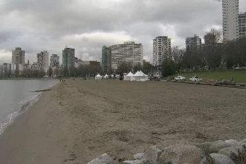 கனடாவின் சில பகுதிகளில் வழமைக்கு மாறான காலநிலை