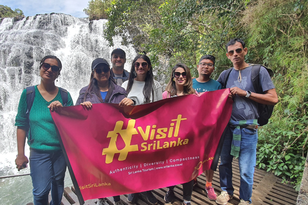 இலங்கையில் குவியும் இந்திய சுற்றுலா பயணிகள் | Indian Tourists Flock To Sri Lanka In Big Numbers