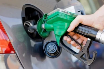 எரிபொருள் விலை குறைப்பு! நள்ளிரவு முதல் நடைமுறை