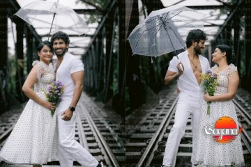 ප්‍රසංග වේදිකාවේ නැතුවම බැරි දිනේෂ් විවාහ සංවත්සරය සැමරුවේ මෙහෙමයි