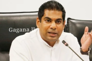 සටහනක් තබමින් ඇමති කාංචනගෙන් එකවරම විශේෂ දැනුම්දීමක් මෙන්න.. (PHOTO)