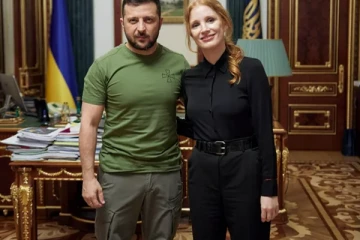 உக்ரைன் ஜனாதிபதியை சந்தித்த ஜெசிகா சாஸ்டைன் : 'மனிதாபிமான நிகழ்வு' திட்டம் தயாரிப்பு