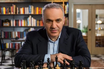 உக்ரைன் - ரஷ்யா போர்: அமெரிக்கா உடனடியாக தலையிட வேண்டும்! பிரபல செஸ்வீரர் அழைப்பு