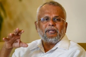 யாழ் நகரில் டக்ளஸ் தேவானந்தா தூய்மை தொடர்பில் அவதானம்