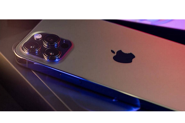 அசத்தலான விலையில் iPhone 14 சீரீஸ்  வெளியீட்டு தேதி லீக் ஆனது.. விலை என்ன? | Apple Iphone 14 Series Expected To Launch