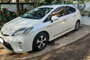 ஓய்வு பெறும் அரச அதிகாரிகள் வாகனங்களை கொண்டு செல்லமுடியாது