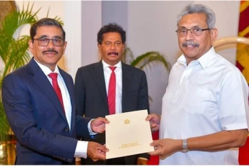 இலங்கையின் சமூக ஊடகங்களில் பரவும் போலிச் செய்தி