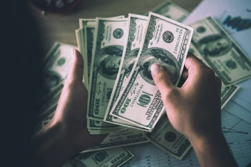 இலங்கையில் டொலர் பெறுமதியில் ஏற்பட்ட மாற்றம்!