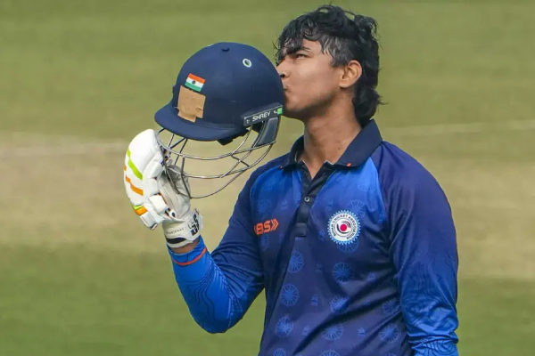 கிரிக்கெட் உலகை வியப்புக்குள்ளாக்கும் 14 வயது சிறுவன் | Vaibhav Suryavanshi Made New World Record கிரிக்கெட் உலகை வியப்புக்குள்ளாக்கும் 14 வயது சிறுவன் | Vaibhav Suryavanshi Made New World Record