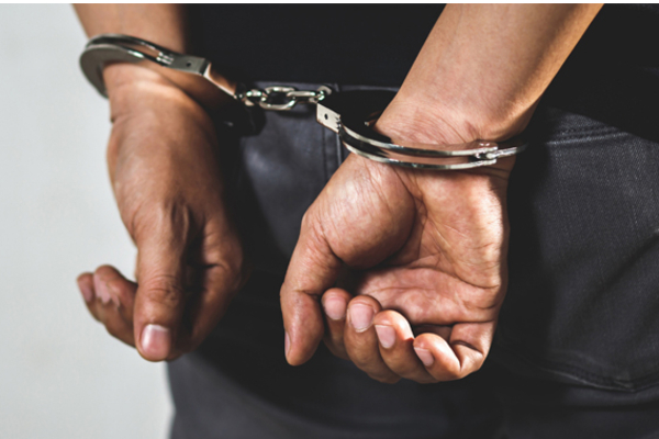 கிண்ணியாவில் போதைப்பொருளுடன் இளைஞன் கைது! | Youth Arrested With Ice Drugs In Kinniya கிண்ணியாவில் போதைப்பொருளுடன் இளைஞன் கைது! | Youth Arrested With Ice Drugs In Kinniya