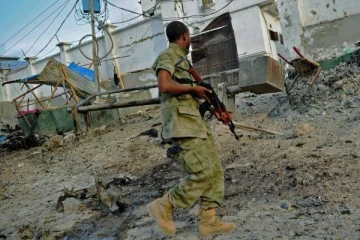 பயங்கரவாதிகள் 7 பேரை சுட்டுக்கொலை செய்த வெளிநாடு ஒன்று!