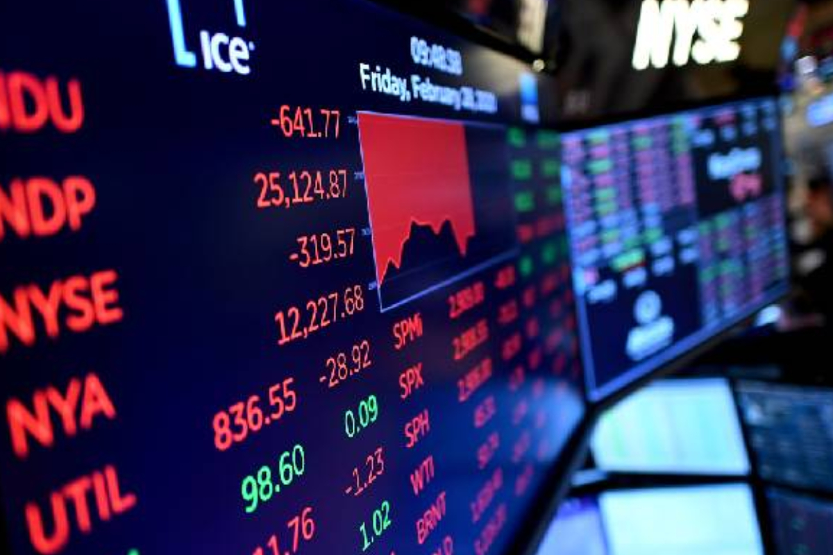 வீழ்ச்சியை பதிவு செய்த கொழும்பு பங்குச் சந்தை | Colombo Stock Exchange Records Decline