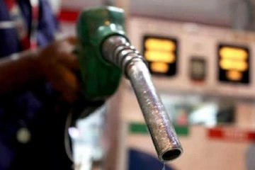 எரிபொருள் விநியோகம் தொடர்பான சில புதிய தீர்மானங்கள்! அறிமுகமாகவுள்ள நடைமுறை