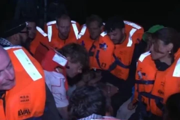 காசாவுக்குள் உதவச் சென்ற படகை தடுத்து நிறுத்திய இஸ்ரேல்