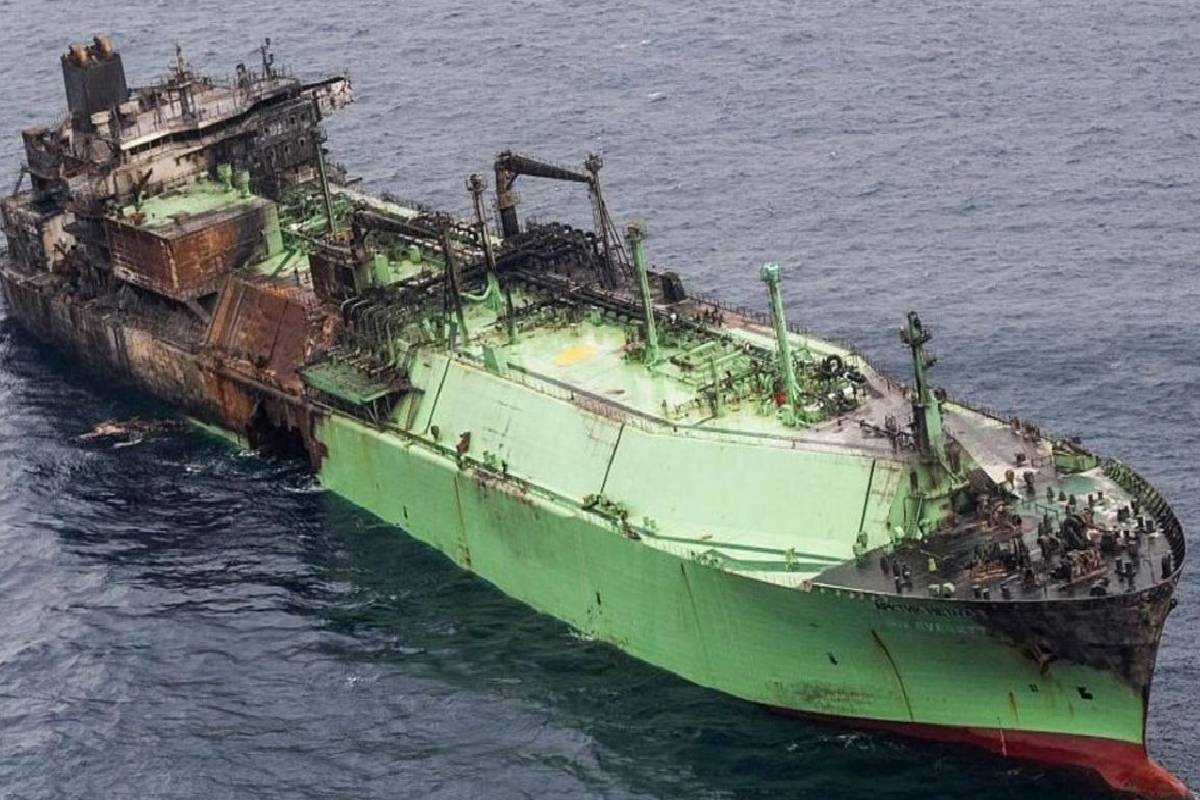 மத்தியதரைக் கடலில் எரிவாயு கப்பல் வெடிப்பு அபாயம் | Risk Of Gas Tanker Explosion In Mediterranean Sea