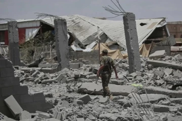 அமெரிக்க தாக்குதலில் 68 ஆப்பிரிக்க அகதிகள் உயிரிழப்பு