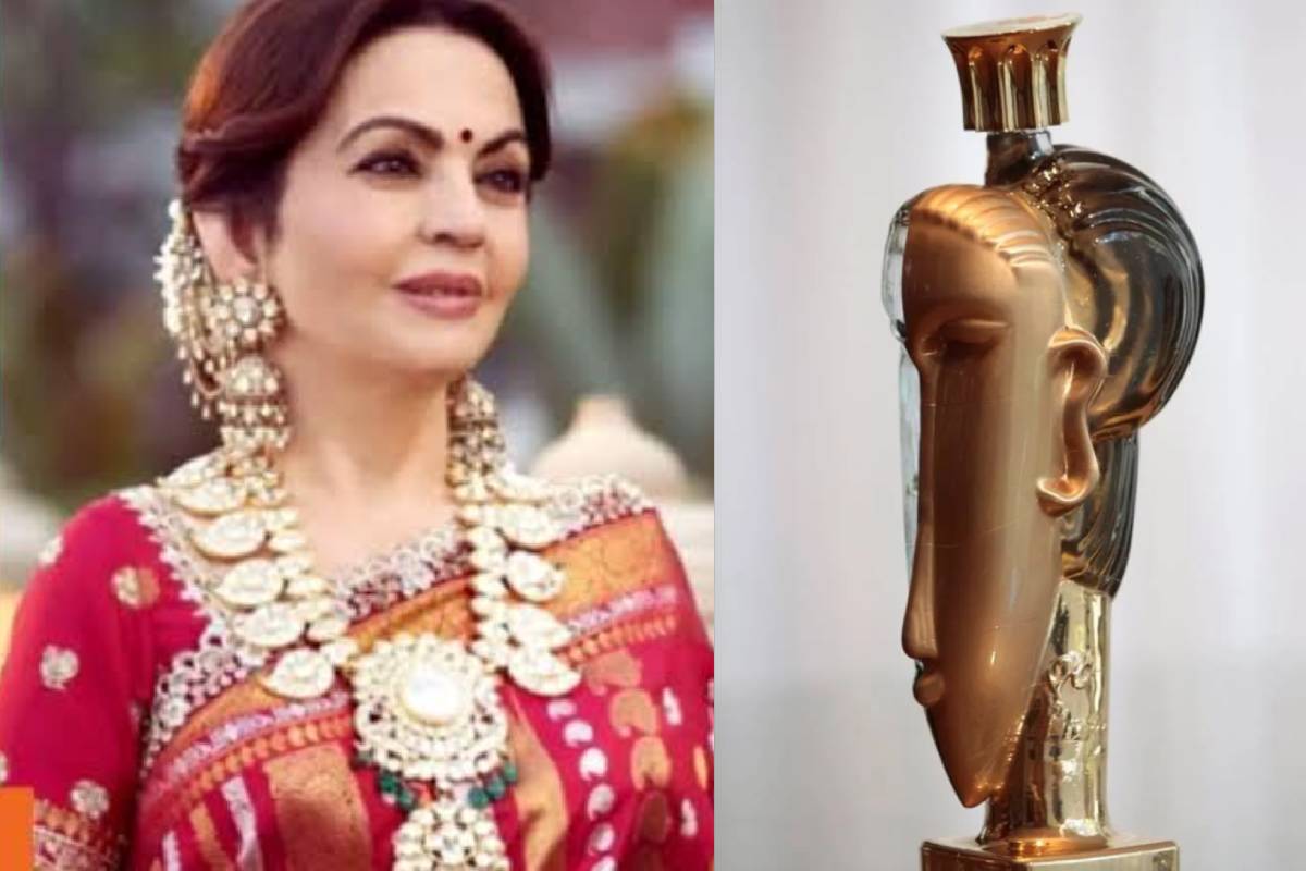 அம்பானி மனைவி நீதா அம்பானியின் வாய் பிளக்க வைக்கும் வாட்டர் பாட்டிலின் விலை.. | Nita Ambani S 49 Lakh Gold Water Bottle அம்பானி மனைவி நீதா அம்பானியின் வாய் பிளக்க வைக்கும் வாட்டர் பாட்டிலின் விலை.. | Nita Ambani S 49 Lakh Gold Water Bottle