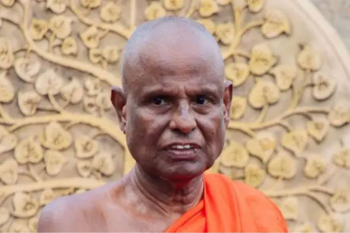 மரபணுவில் சிக்கப் போகும் பௌத்த துறவியின் மோசமான லீலைகள் | Court Orders Pallegama Thero Provide Blood Sample மரபணுவில் சிக்கப் போகும் பௌத்த துறவியின் மோசமான லீலைகள் | Court Orders Pallegama Thero Provide Blood Sample
