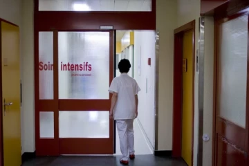 சுவிட்சர்லாந்தில் மாதம் ஒன்றிற்கு வேலையை விட்டுச் செல்லும் 300 செவிலியர்கள்... நிலவும் பணியாளர் பற்றாக்குறை