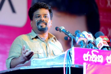 கோழிப்பண்ணையைக் கூட சரியாக நடத்த முடியாத அரசாங்கமே தற்போது!