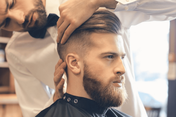 முடி வெட்டும் பொழுது செய்யும் இந்த ஒரு தவறு.. வாழ்க்கையையே புரட்டி போட்டு விடும் | When Should We Cut Our Hair According Astrology