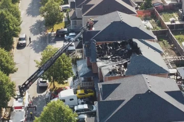 அஜாக்ஸில் இடம்பெற்ற தீ விபத்தில் ஒருவர் பலி