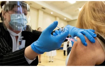 முதல் முறையாக பைசர் கொரோனா தடுப்பூசி போட்டுக் கொண்ட பெண் மரணம்! எதனால் தெரியுமா? வெளியான முக்கிய அறிவிப்பு