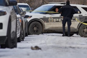 கனடாவில் துப்பாக்கிச்சூடு: மூவர் பலி