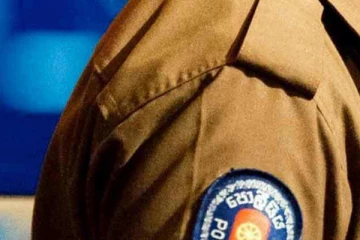 சிரேஷ்ட பொலிஸ் அதிகாரியின் அனுமதியுடன் போதையில் வாகனம் செலுத்திய சாரதி!