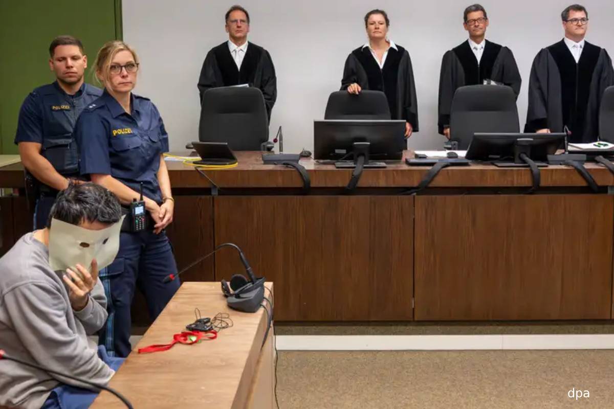 வெளிநாட்டு தம்பதிக்கு ஜேர்மனியில் சிறை: பின்னணி | Iraq Couple Sentenced For Enslaving Yazidi Girls வெளிநாட்டு தம்பதிக்கு ஜேர்மனியில் சிறை: பின்னணி | Iraq Couple Sentenced For Enslaving Yazidi Girls