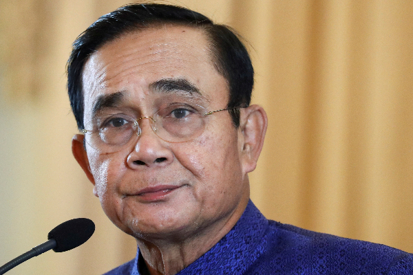 தாய்லாந்து பிரதமர்  பதவி  இடைநிறுத்தம்! | Thailand S Prime Minister Suspended