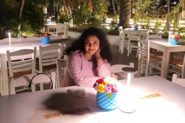 மீனாவின் நீண்ட நாள் ஆசை நிறைவேறாமலே போனது... என்ன ஆசை தெரியுமா?