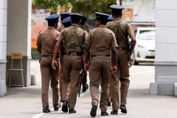 ஆசிரியர் துன்புறுத்தலால் பாடசாலை மாணவி உயிரிழப்பு | School Girl Dies Due To Teacher Harassment