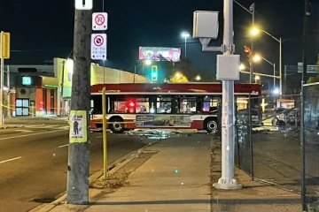 நோர்த் யோர்க்கில் இடம் பெற்ற வீதி விபத்தில் ஒன்பது பேர் காயம்