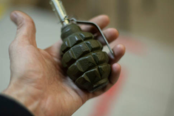 நுகேகொட பாபி வெளியிட்ட தகவல்; கைக்குண்டு , தோட்டாக்கள் மீட்பு | Hand Grenades Bullets Nugegoda Ganemulla Case