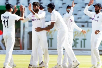 அம்பயருடன் வாக்குவாதம் செய்த விராட் கோலி -தென்னாப்பிரிக்கா தொடரில் தொடரும் சர்ச்சைகள்