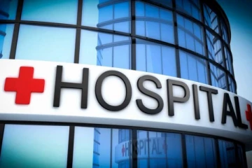 நாட்டில் ஏற்பட்ட மின் தடை ; திடீர் சுகயீனமுற்று நால்வர் வைத்தியசாலையில்