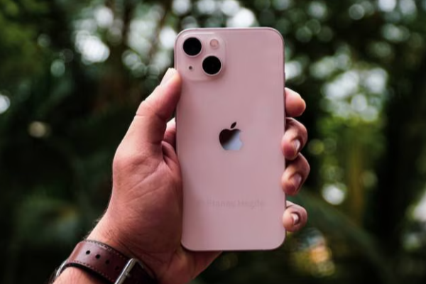 இந்தியாவில் இனி ஐபோன் தொலைந்தால் காப்பீடு - புதிய சலுகையை வழங்கும் ஆப்பிள் | Applecare Plus Theft And Loss Coverage For Iphones