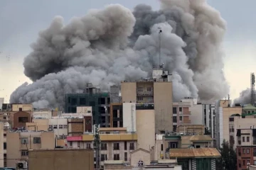 තත්ත්වය දරුණුයි - ඉරානයේ නගර 153 ක් විනාසයි - රතු කුරුස සංගමයෙන් නිවේදනයක්