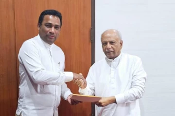 மட்டக்களப்பு மாவட்ட அபிவிருத்திக்குழு இணைத்தலைவராக அமைச்சர் வியாழேந்திரன் நியமனம் (Photos)