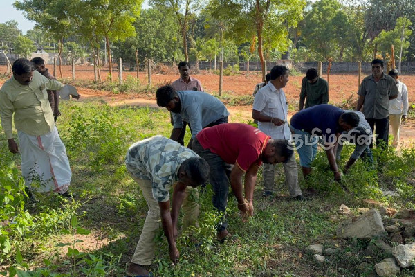 முள்ளியவளை மாவீரர் துயிலும் இல்லத்தில் சிரமதானப் பணிகள் ஆரம்பம் | Work Begins Mulliyavala Maveerar Thuyum Illam