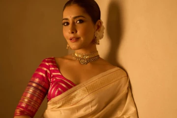 ராசி கண்ணா சேலையில் ஹோம்லி லுக் போட்டோஷூட்