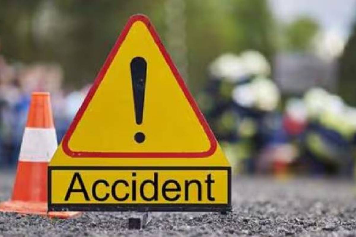 வவுனியாவில் கோர விபத்து: பொலிஸ் அதிகாரி பரிதாப பலி | Accident In Vavuniya Police Sergeant Killed வவுனியாவில் கோர விபத்து: பொலிஸ் அதிகாரி பரிதாப பலி | Accident In Vavuniya Police Sergeant Killed