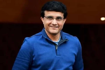 நூலிழையில் உயிர் தப்பிய கங்குலி; கார் மீது மோதிய லாரி - நடந்தது என்ன?