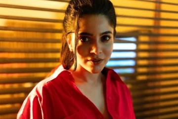 என்னாங்க இப்படி மாறிட்டீங்க.. இணையத்தில் கலக்கும் திவ்ய பாரதியின் புகைப்படம்!!